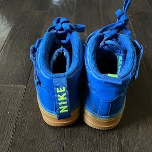 Hightop kids airforce ones